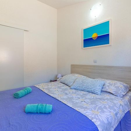 Seaside Secluded Apartments Cove Torac, Hvar - 575 Gdinj Bilik gambar