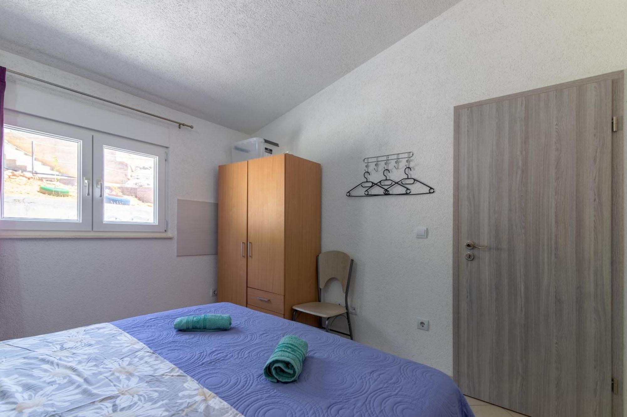 Seaside Secluded Apartments Cove Torac, Hvar - 575 Gdinj Bilik gambar