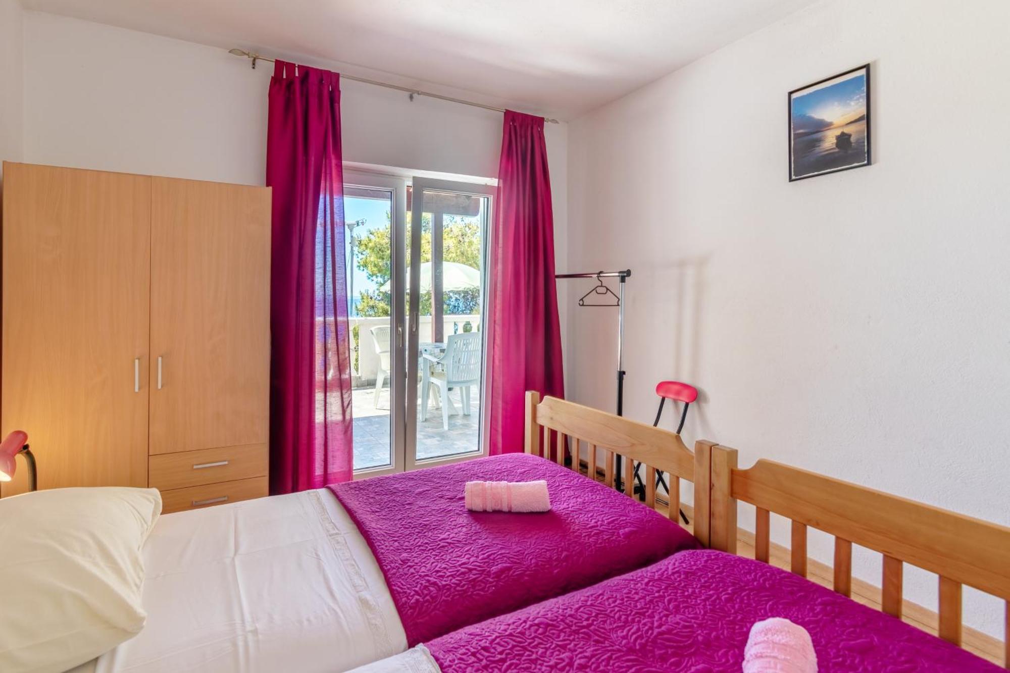 Seaside Secluded Apartments Cove Torac, Hvar - 575 Gdinj Bilik gambar
